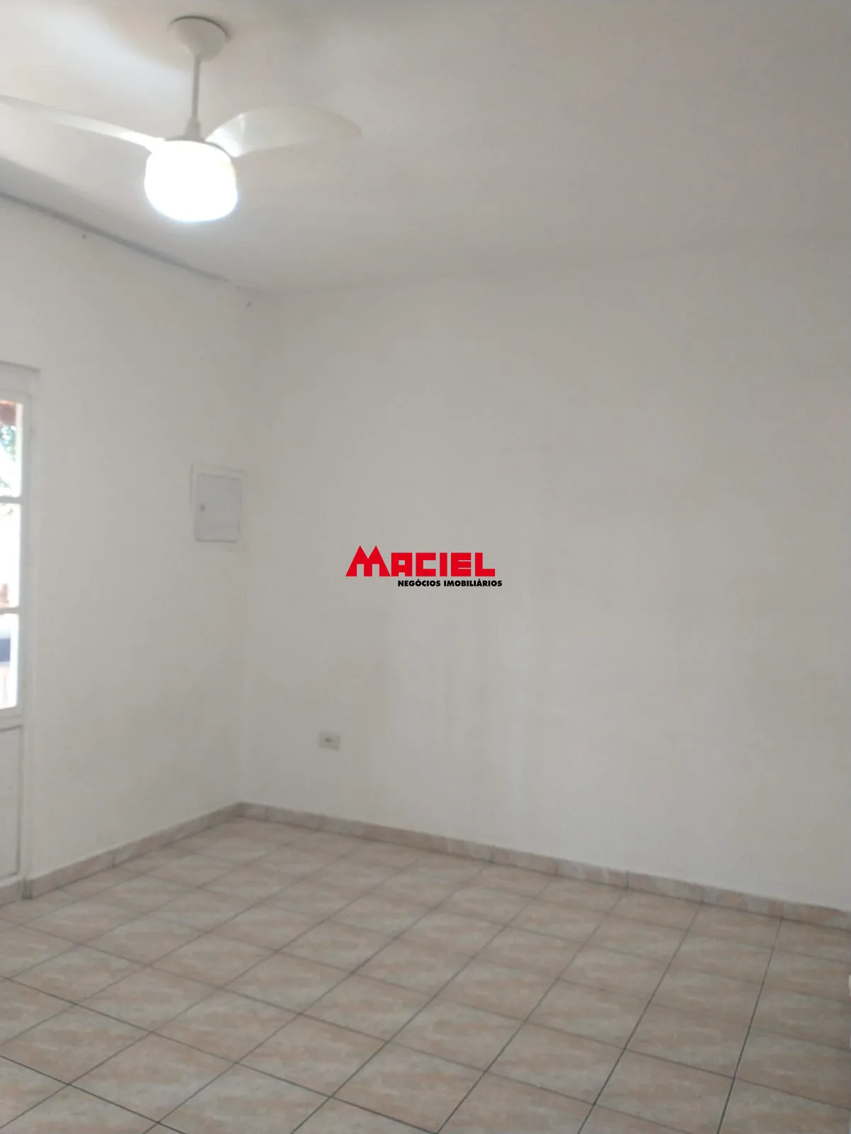 Alugar Casa / Sobrado em S&atilde;o Jos&eacute; dos Campos R$ 2.600,00 - Foto 22