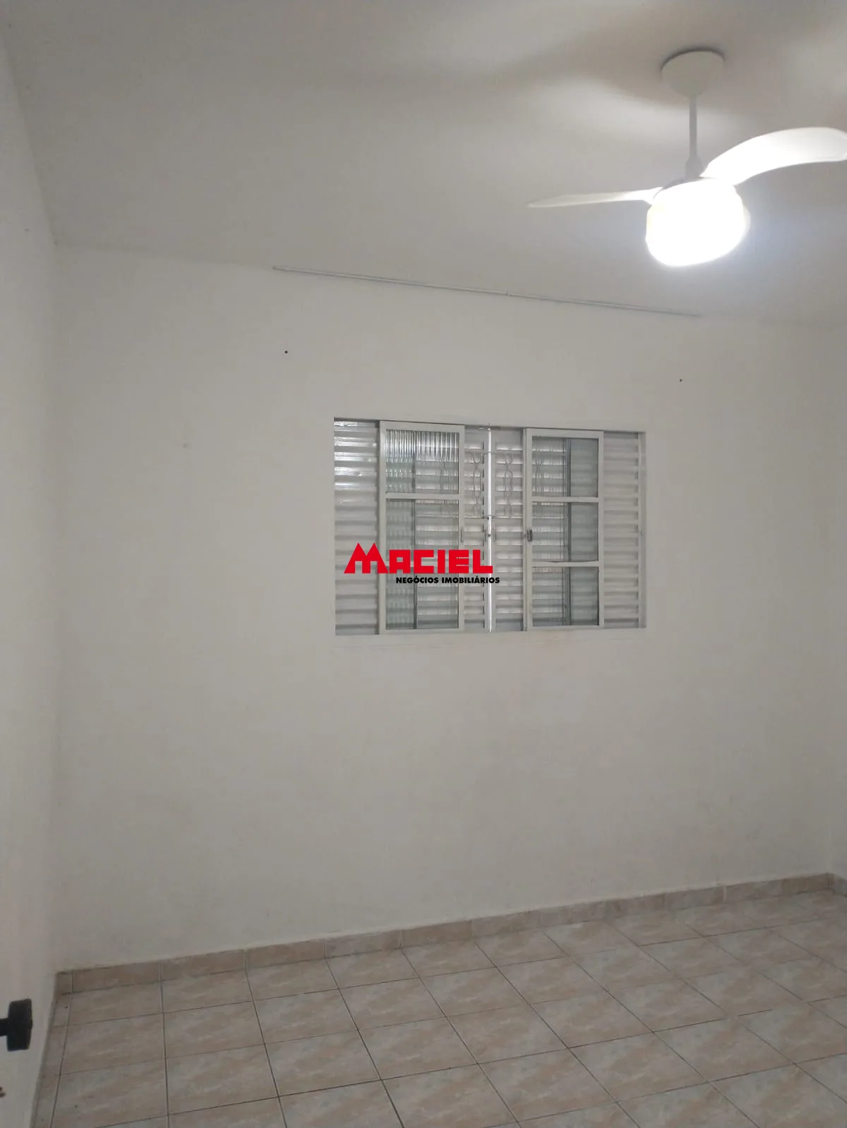 Alugar Casa / Sobrado em S&atilde;o Jos&eacute; dos Campos R$ 2.600,00 - Foto 46