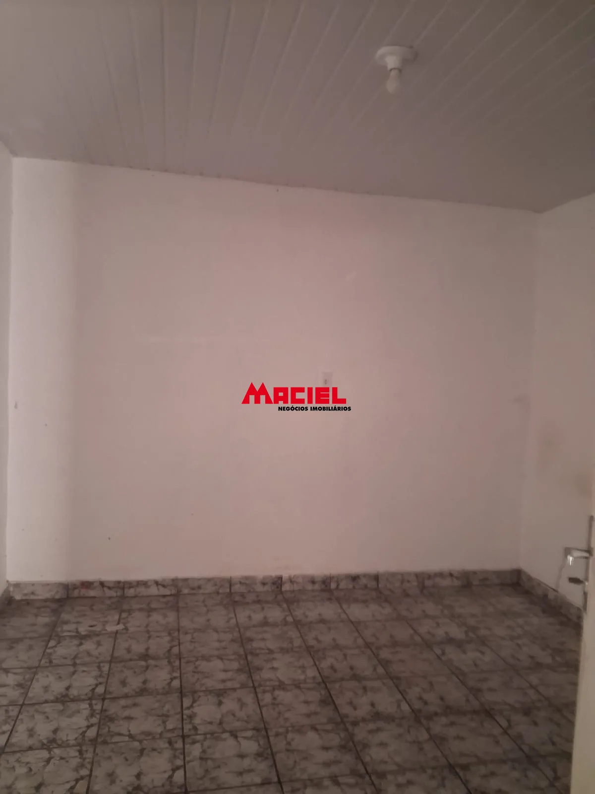Comprar Casa / Padr&atilde;o em S&atilde;o Jos&eacute; dos Campos R$ 550.000,00 - Foto 3