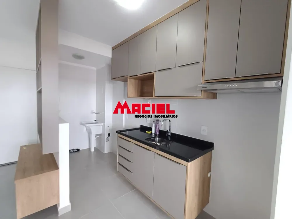 Alugar Apartamento / Padr&atilde;o em S&atilde;o Jos&eacute; dos Campos R$ 3.800,00 - Foto 7