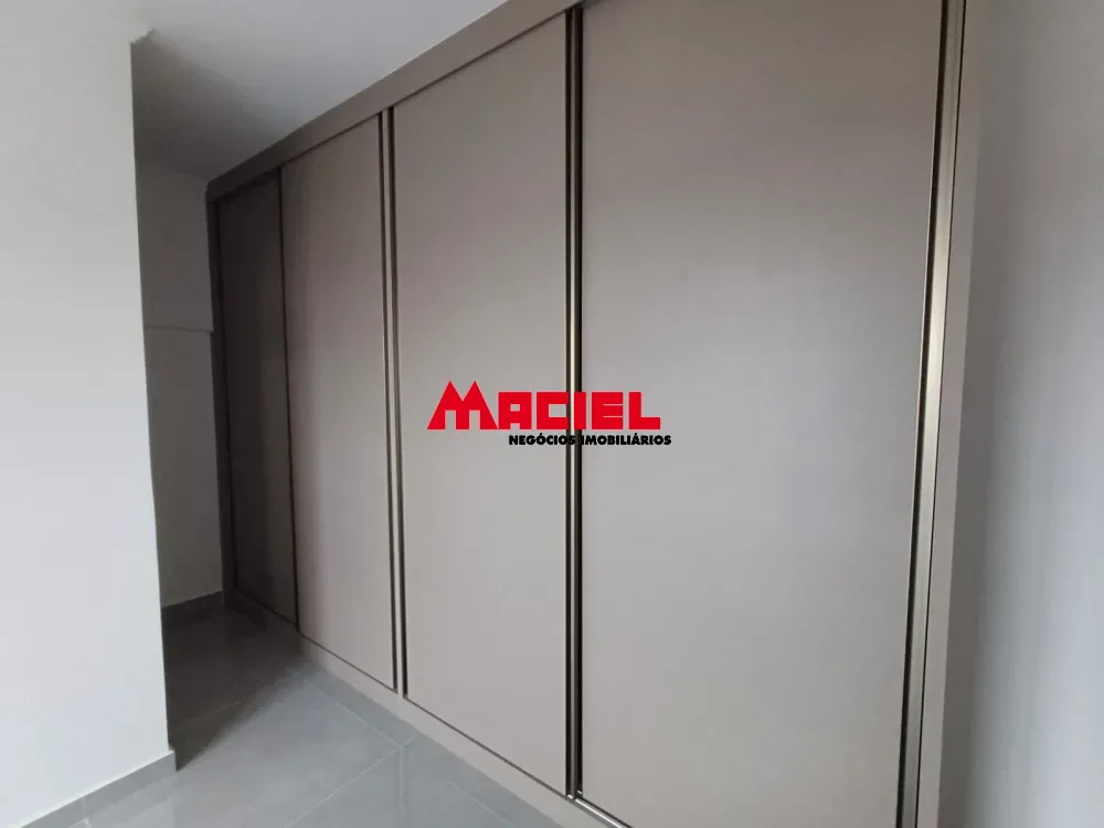 Alugar Apartamento / Padr&atilde;o em S&atilde;o Jos&eacute; dos Campos R$ 3.800,00 - Foto 10