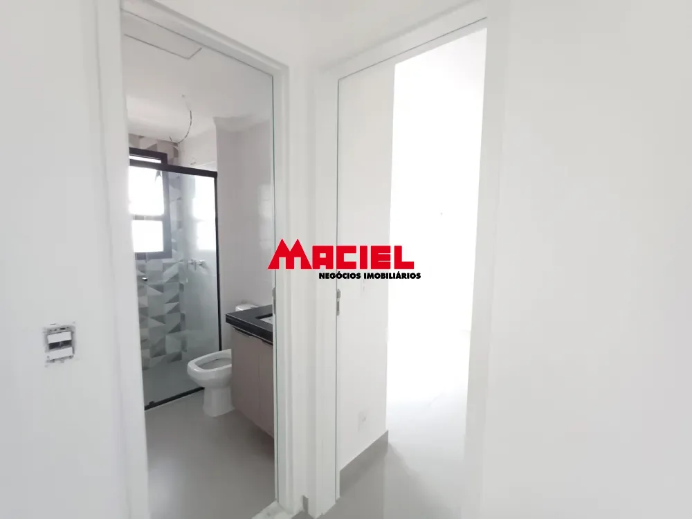 Alugar Apartamento / Padr&atilde;o em S&atilde;o Jos&eacute; dos Campos R$ 3.800,00 - Foto 13