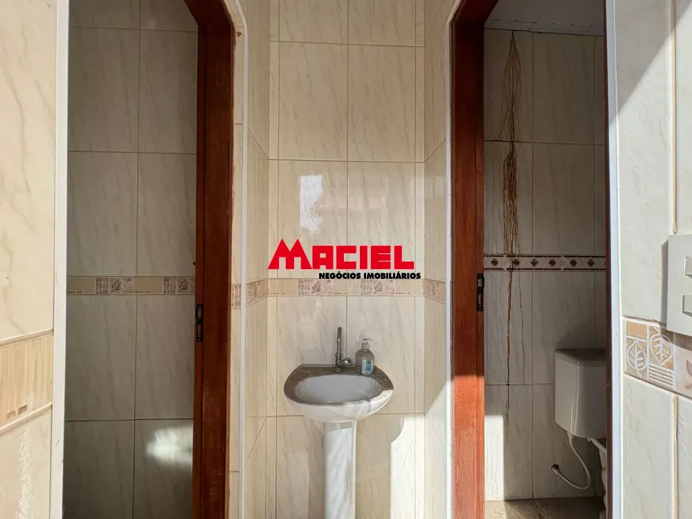 Comprar Casa / Padr&atilde;o em S&atilde;o Jos&eacute; dos Campos R$ 650.000,00 - Foto 3