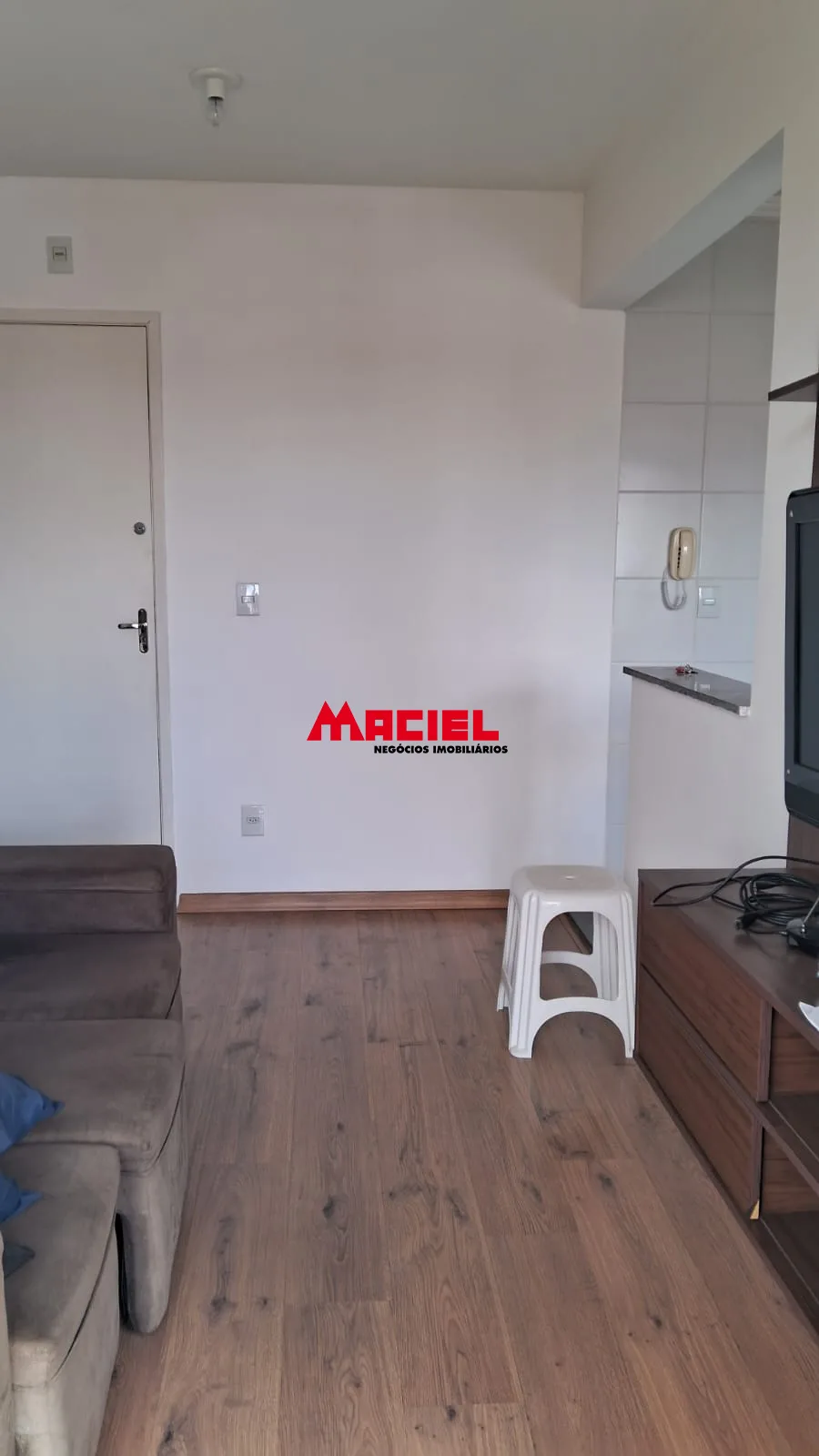 Alugar Apartamento / Padr&atilde;o em S&atilde;o Jos&eacute; dos Campos R$ 2.500,00 - Foto 6