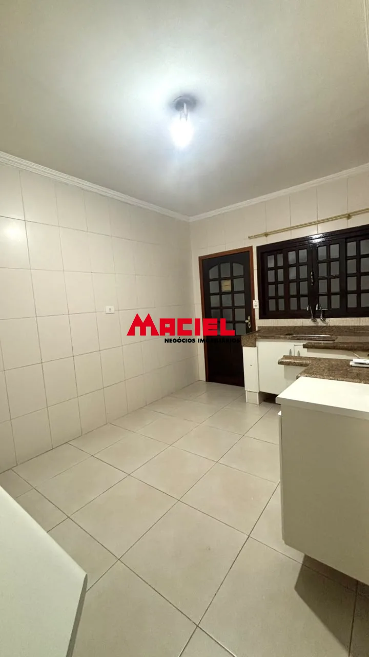 Alugar Casa / Padr&atilde;o em S&atilde;o Jos&eacute; dos Campos R$ 3.000,00 - Foto 8