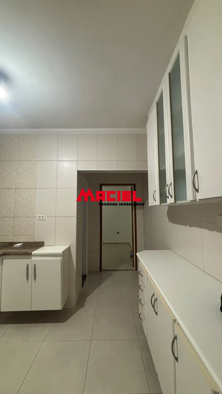 Alugar Casa / Padr&atilde;o em S&atilde;o Jos&eacute; dos Campos R$ 3.000,00 - Foto 9