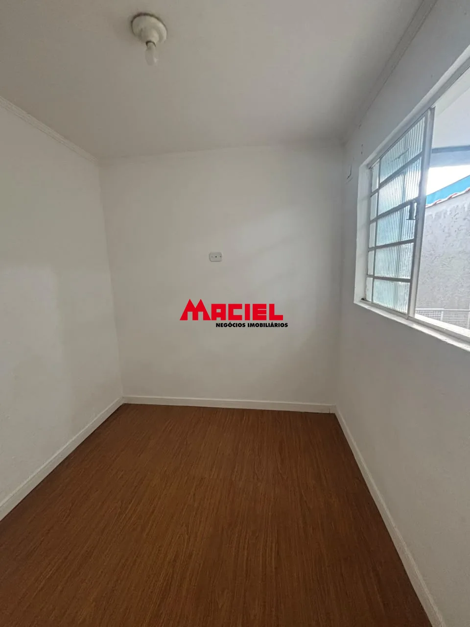 Alugar Casa / Padr&atilde;o em S&atilde;o Jos&eacute; dos Campos R$ 3.000,00 - Foto 13