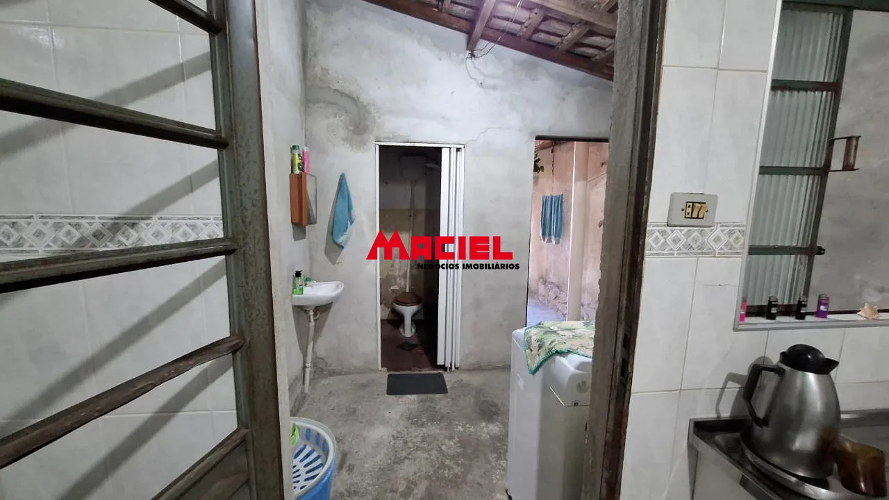 Comprar Casa / Padr&atilde;o em S&atilde;o Jos&eacute; dos Campos R$ 180.000,00 - Foto 6