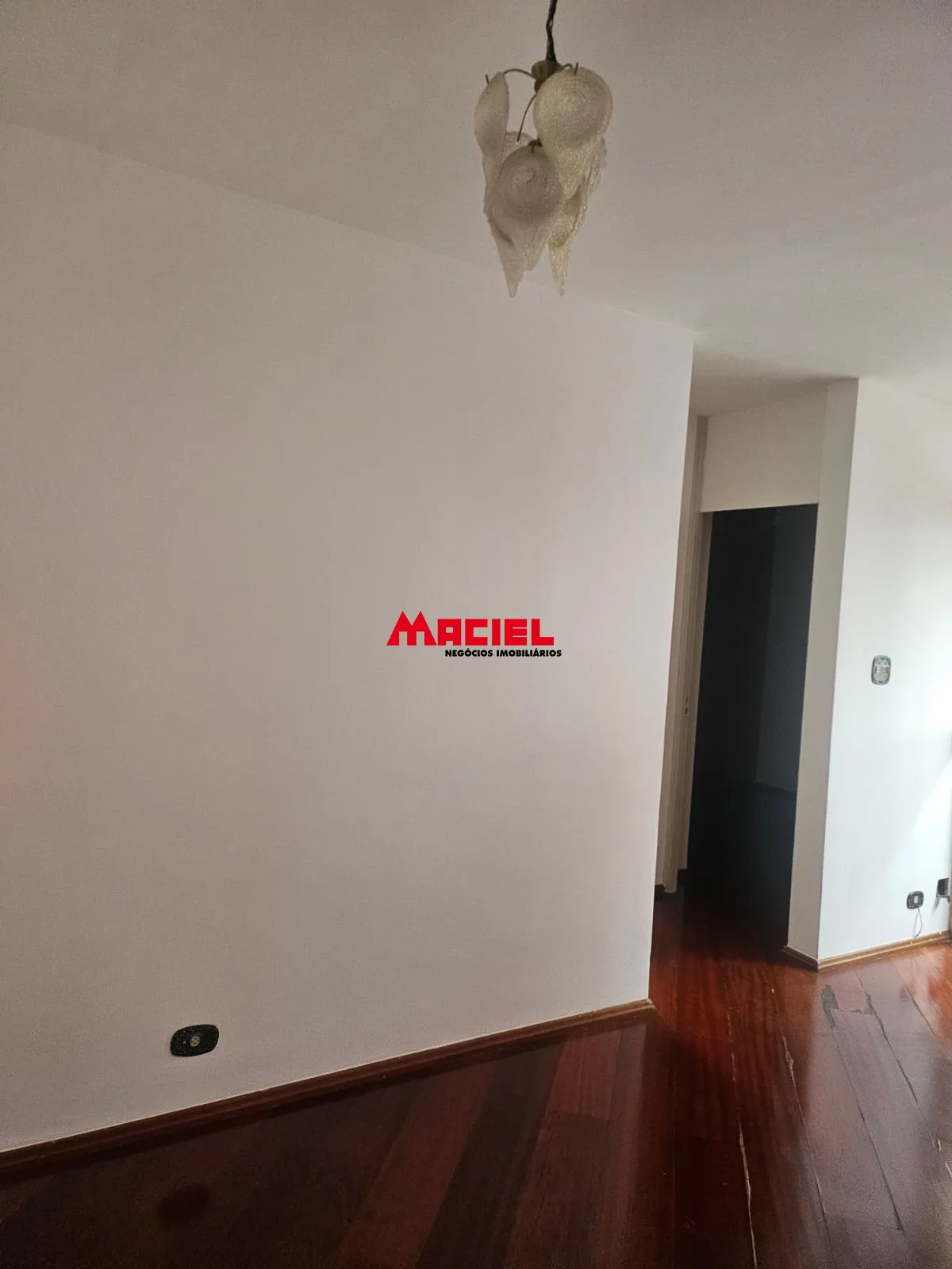 Alugar Apartamento / Padr&atilde;o em S&atilde;o Jos&eacute; dos Campos R$ 2.500,00 - Foto 11