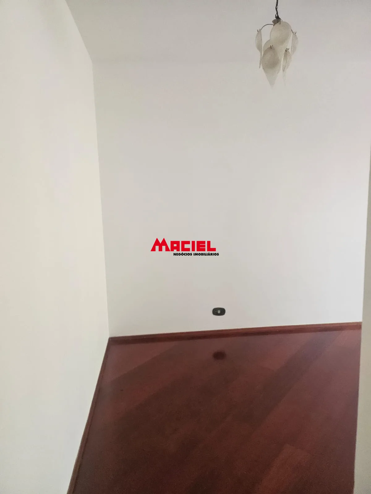 Alugar Apartamento / Padr&atilde;o em S&atilde;o Jos&eacute; dos Campos R$ 2.500,00 - Foto 15