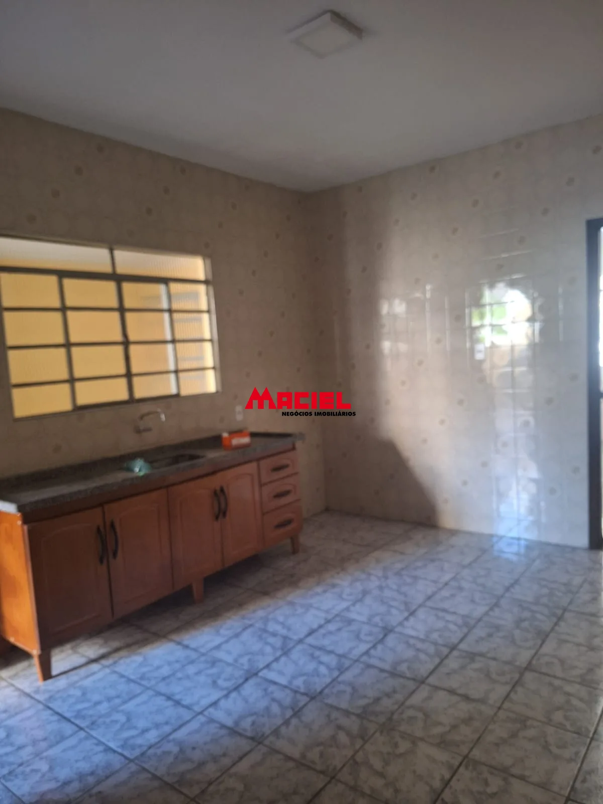 Alugar Casa / Padr&atilde;o em S&atilde;o Jos&eacute; dos Campos R$ 2.350,00 - Foto 5