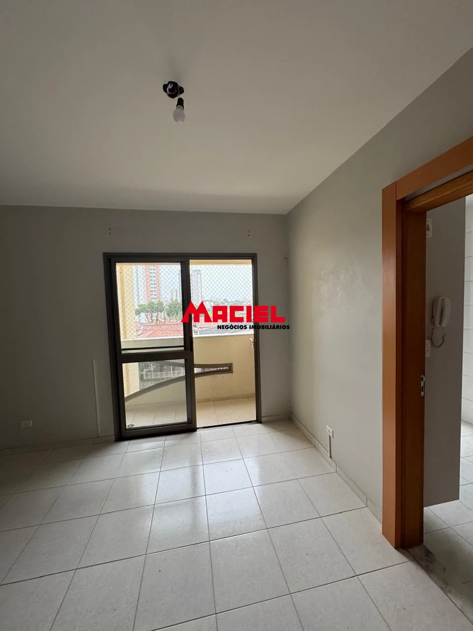Alugar Apartamento / Padr&atilde;o em S&atilde;o Jos&eacute; dos Campos R$ 3.000,00 - Foto 5