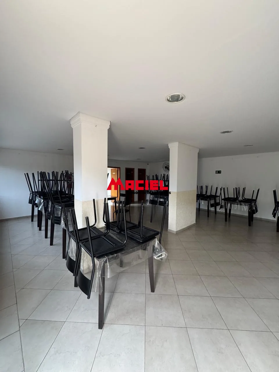 Alugar Apartamento / Padr&atilde;o em S&atilde;o Jos&eacute; dos Campos R$ 3.000,00 - Foto 24