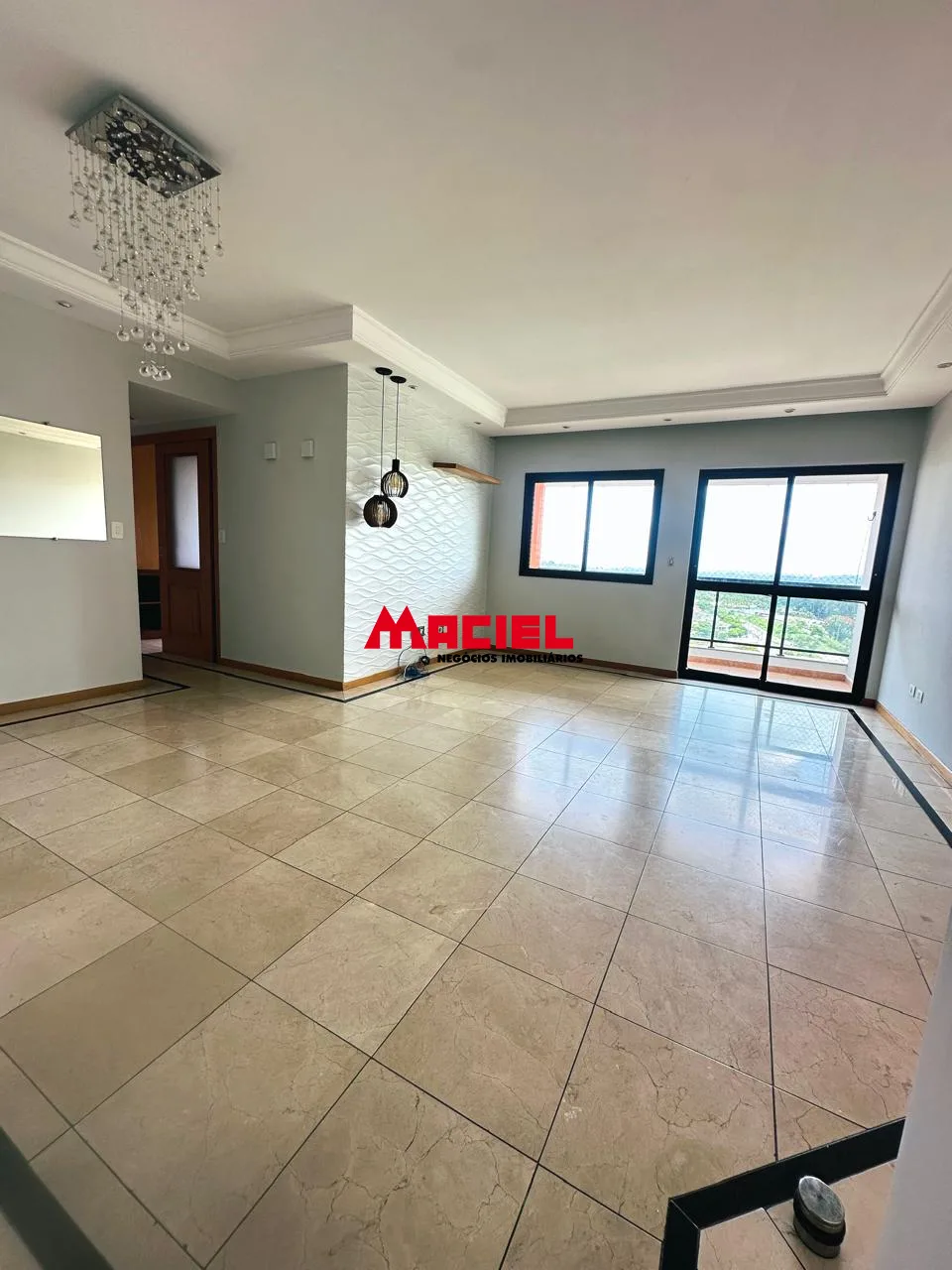 Alugar Apartamento / Padr&atilde;o em S&atilde;o Jos&eacute; dos Campos R$ 4.300,00 - Foto 3