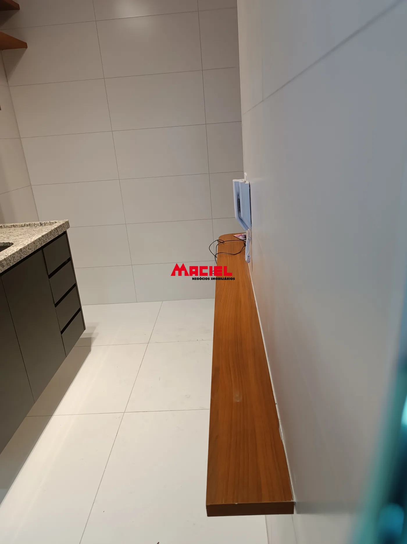 Alugar Apartamento / Padr&atilde;o em S&atilde;o Jos&eacute; dos Campos R$ 3.000,00 - Foto 1