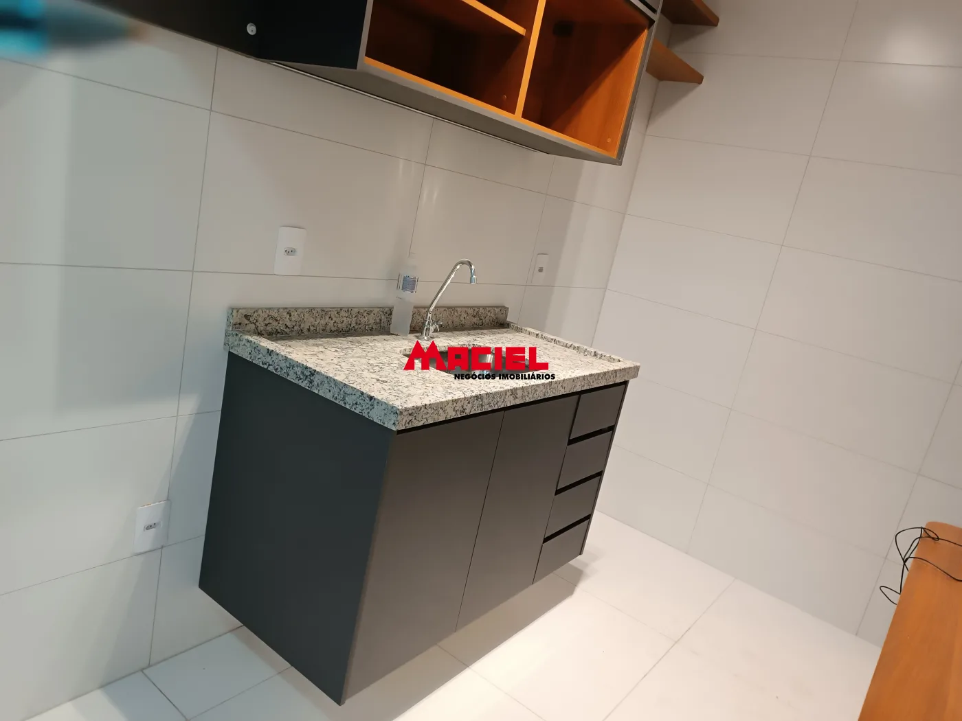 Alugar Apartamento / Padr&atilde;o em S&atilde;o Jos&eacute; dos Campos R$ 3.000,00 - Foto 5