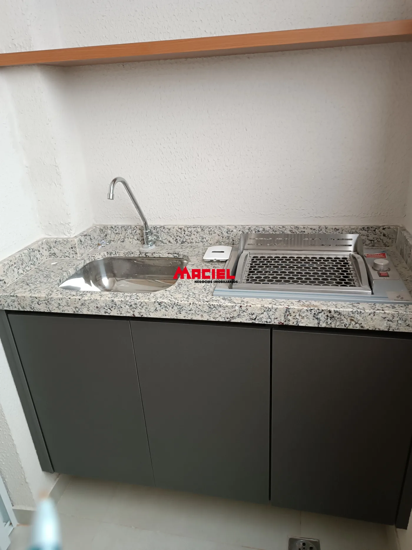 Alugar Apartamento / Padr&atilde;o em S&atilde;o Jos&eacute; dos Campos R$ 3.000,00 - Foto 16