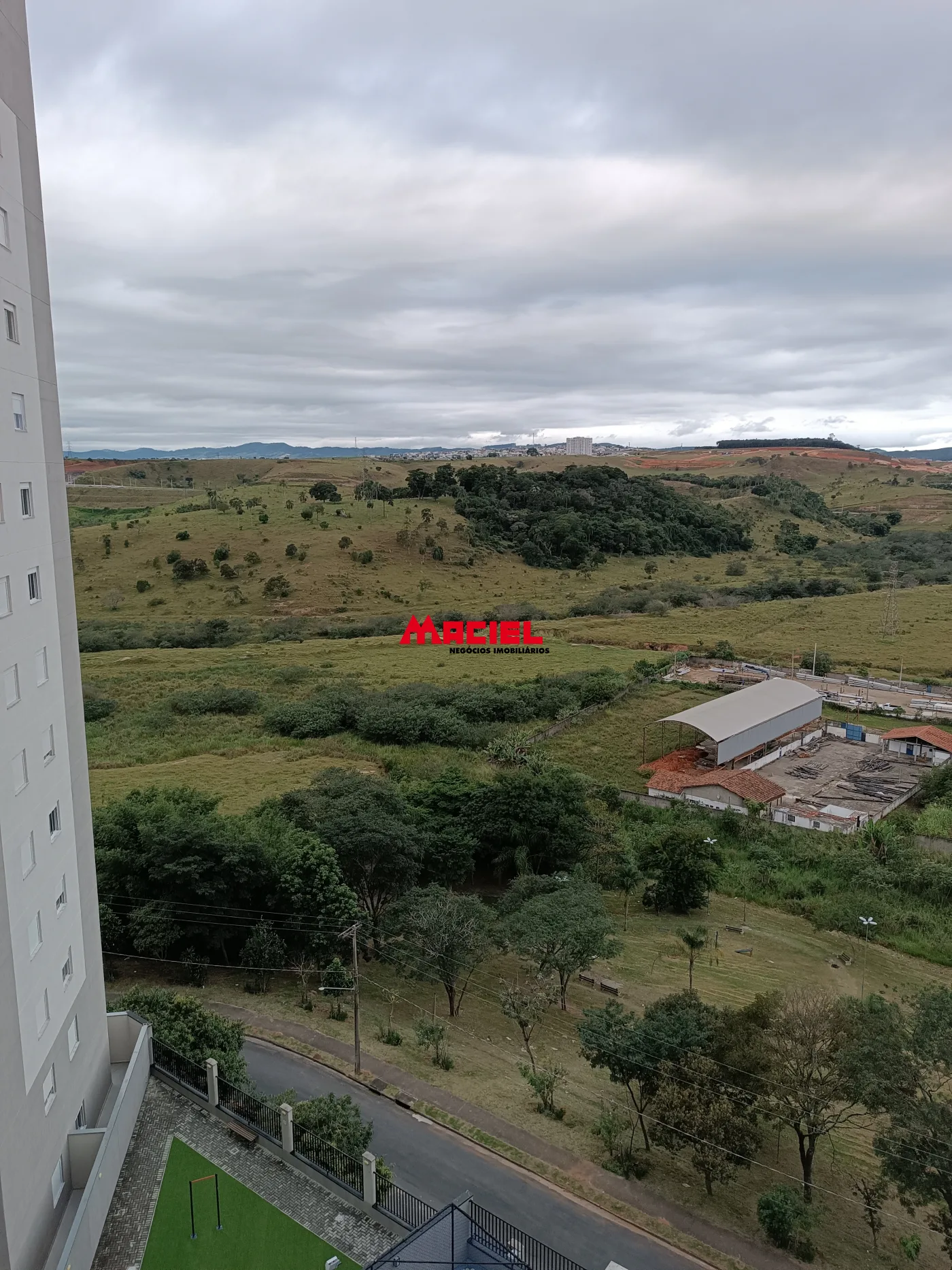 Alugar Apartamento / Padr&atilde;o em S&atilde;o Jos&eacute; dos Campos R$ 3.000,00 - Foto 20