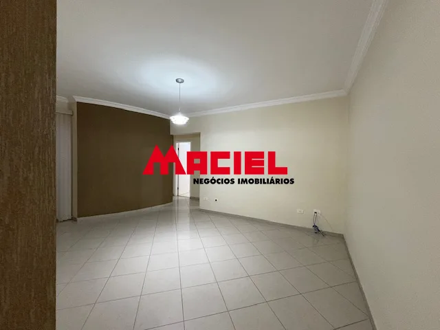 Alugar Apartamento / Padr&atilde;o em S&atilde;o Jos&eacute; dos Campos R$ 2.500,00 - Foto 5