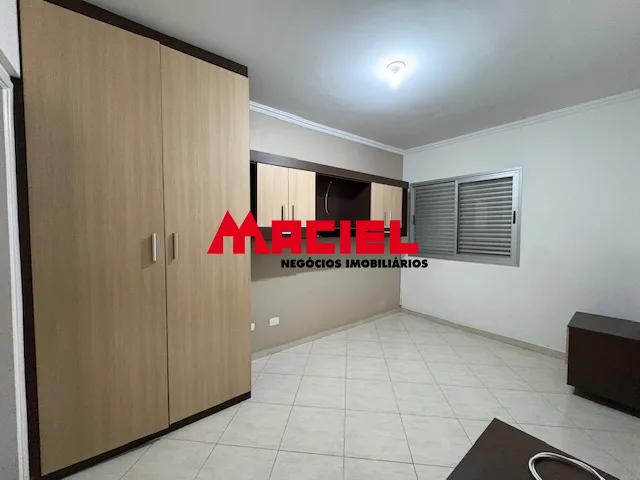Alugar Apartamento / Padr&atilde;o em S&atilde;o Jos&eacute; dos Campos R$ 2.500,00 - Foto 15