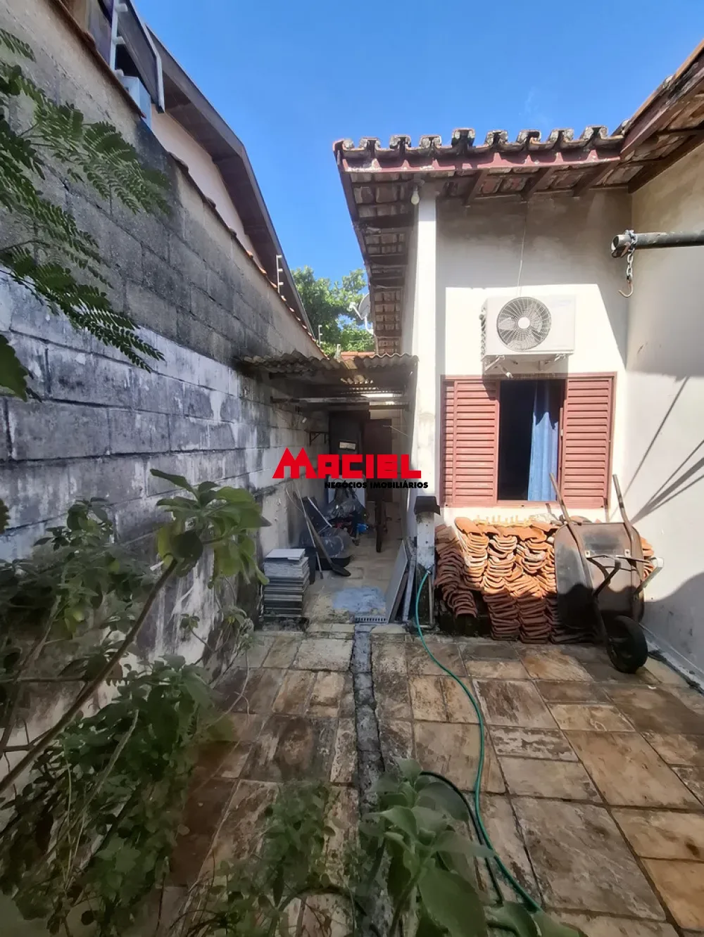Alugar Casa / Padr&atilde;o em S&atilde;o Jos&eacute; dos Campos R$ 3.000,00 - Foto 31