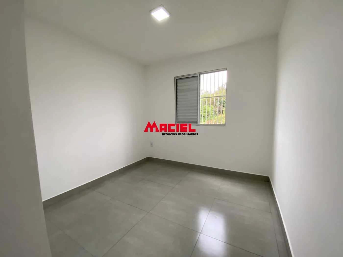 Comprar Apartamento / Padr&atilde;o em S&atilde;o Jos&eacute; dos Campos R$ 260.000,00 - Foto 3