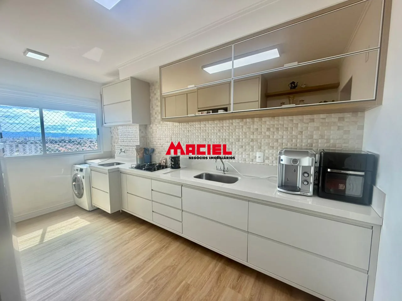 Comprar Apartamento / Padr&atilde;o em S&atilde;o Jos&eacute; dos Campos R$ 790.000,00 - Foto 14