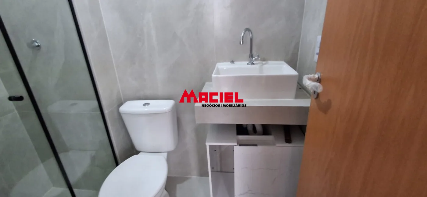 Alugar Apartamento / Padr&atilde;o em S&atilde;o Jos&eacute; dos Campos R$ 2.000,00 - Foto 4