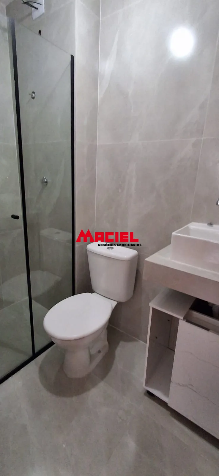 Alugar Apartamento / Padr&atilde;o em S&atilde;o Jos&eacute; dos Campos R$ 2.000,00 - Foto 15