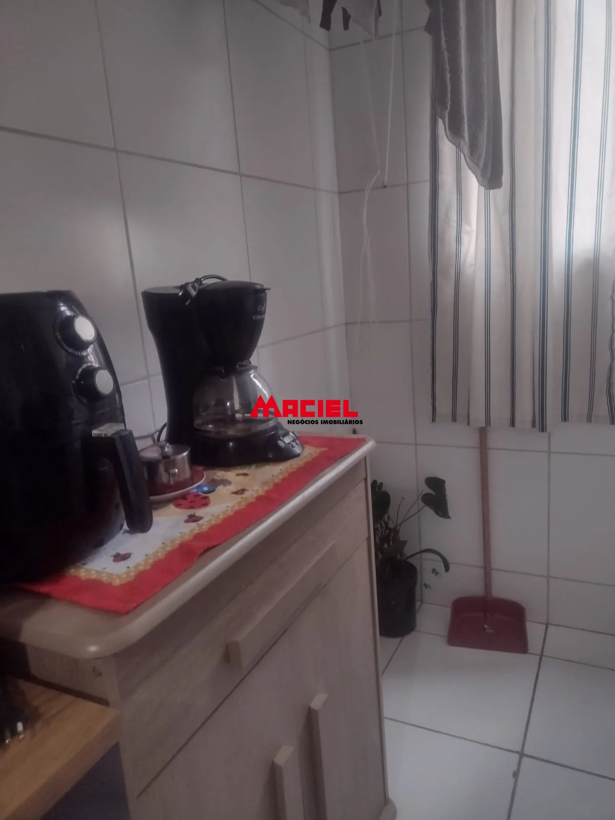 Comprar Apartamento / Padr&atilde;o em S&atilde;o Jos&eacute; dos Campos R$ 220.000,00 - Foto 12