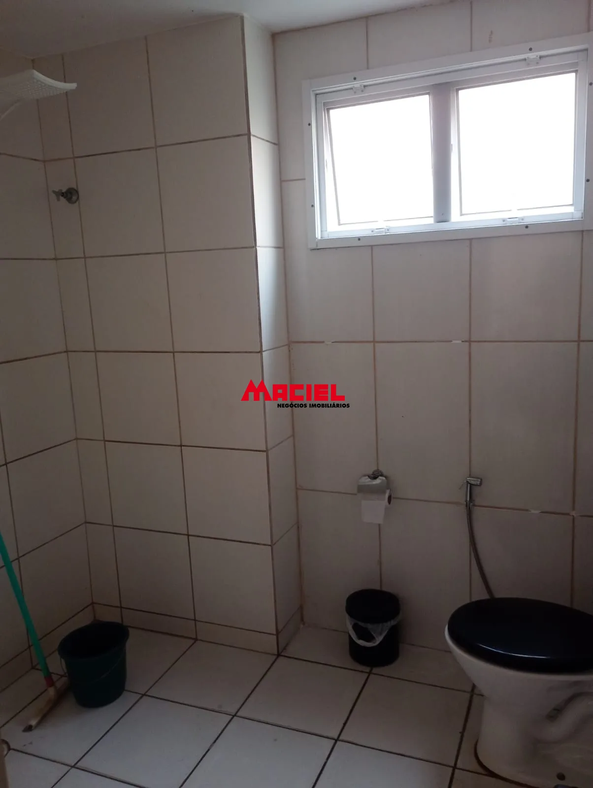 Alugar Apartamento / Padr&atilde;o em S&atilde;o Jos&eacute; dos Campos R$ 1.500,00 - Foto 4