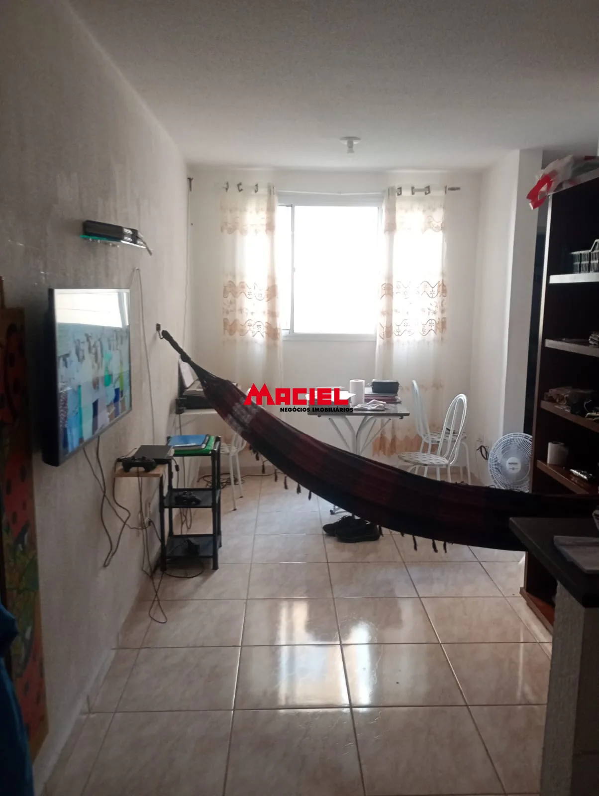 Alugar Apartamento / Padr&atilde;o em S&atilde;o Jos&eacute; dos Campos R$ 1.500,00 - Foto 5