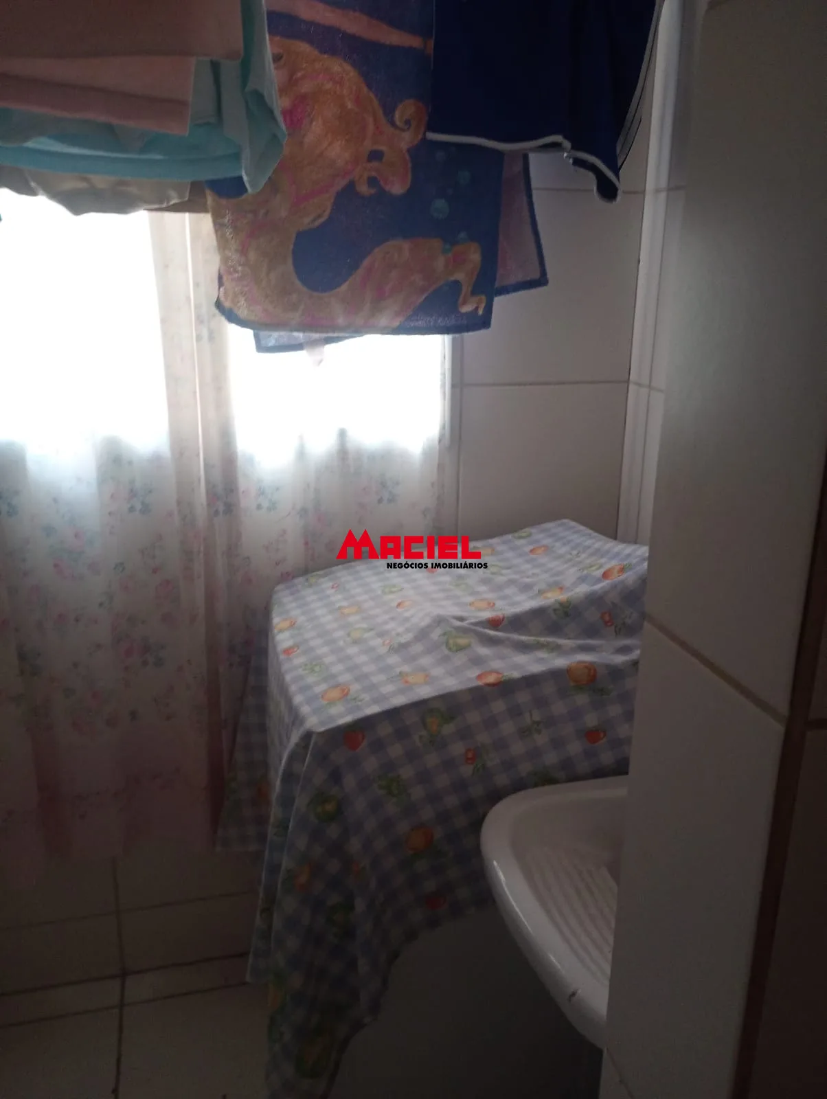 Alugar Apartamento / Padr&atilde;o em S&atilde;o Jos&eacute; dos Campos R$ 1.500,00 - Foto 8