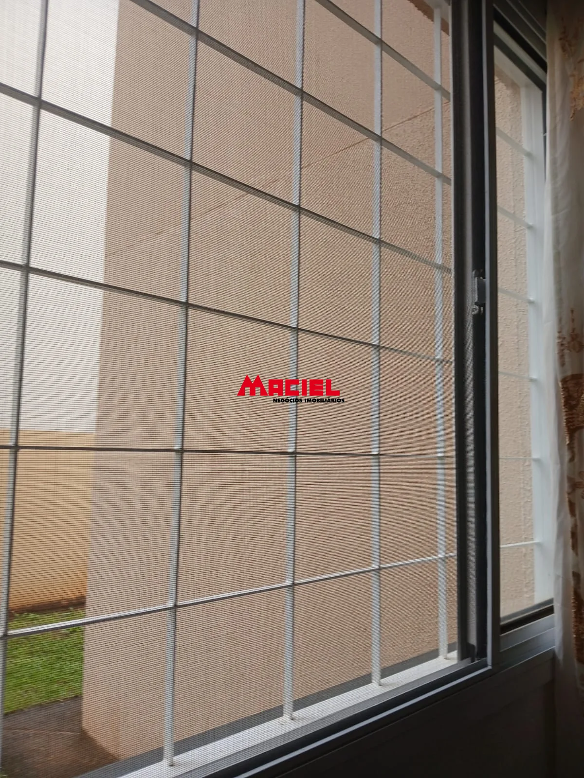 Alugar Apartamento / Padr&atilde;o em S&atilde;o Jos&eacute; dos Campos R$ 1.500,00 - Foto 12