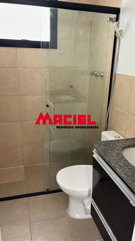 Alugar Apartamento / Padr&atilde;o em S&atilde;o Jos&eacute; dos Campos R$ 2.800,00 - Foto 4