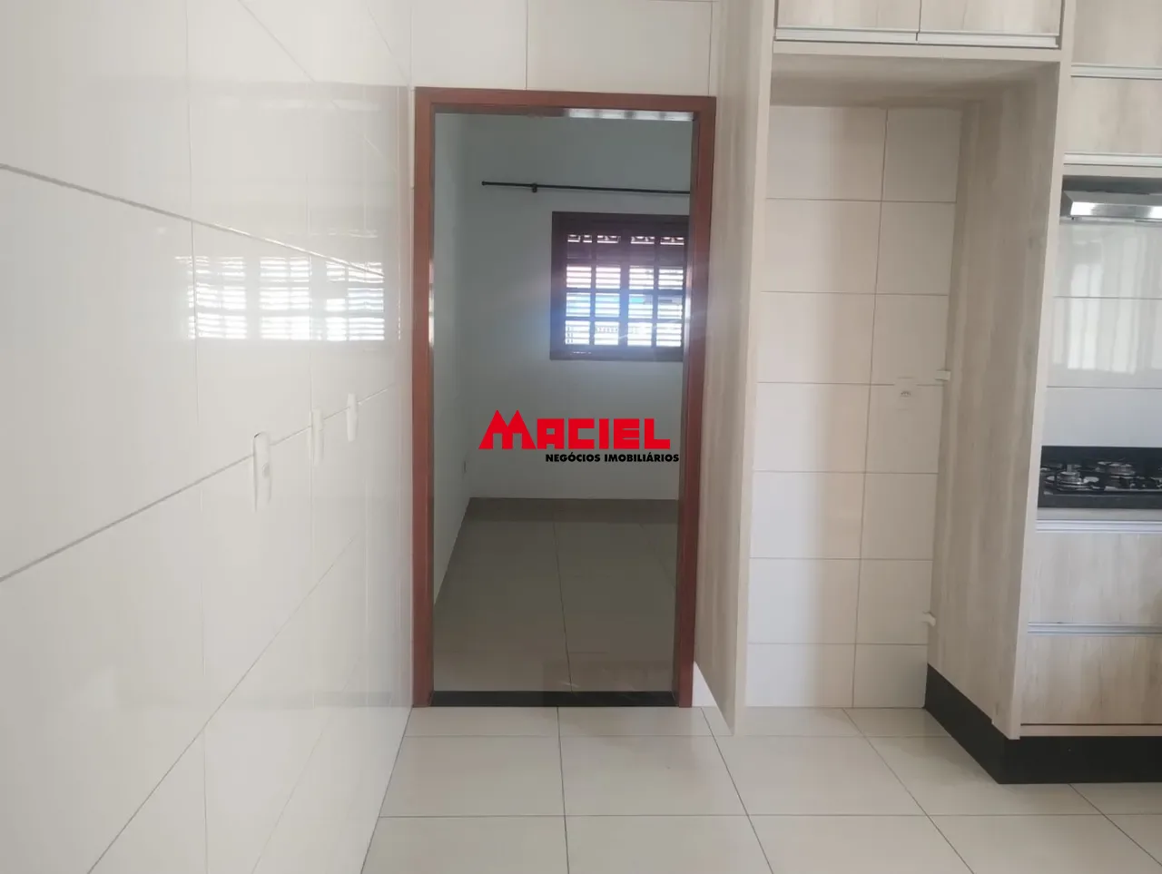 Comprar Casa / Padr&atilde;o em S&atilde;o Jos&eacute; dos Campos R$ 720.000,00 - Foto 3