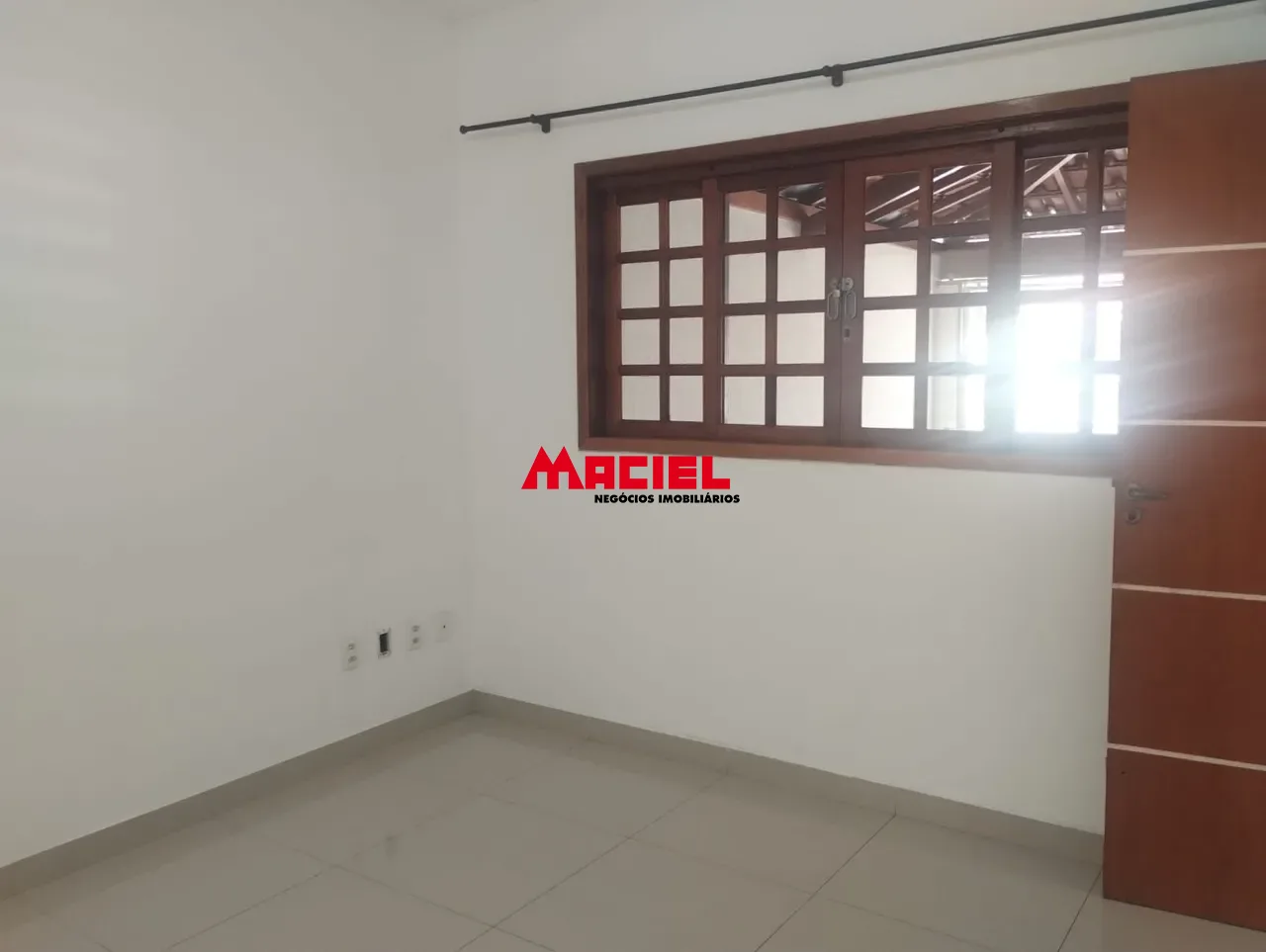 Comprar Casa / Padr&atilde;o em S&atilde;o Jos&eacute; dos Campos R$ 720.000,00 - Foto 6
