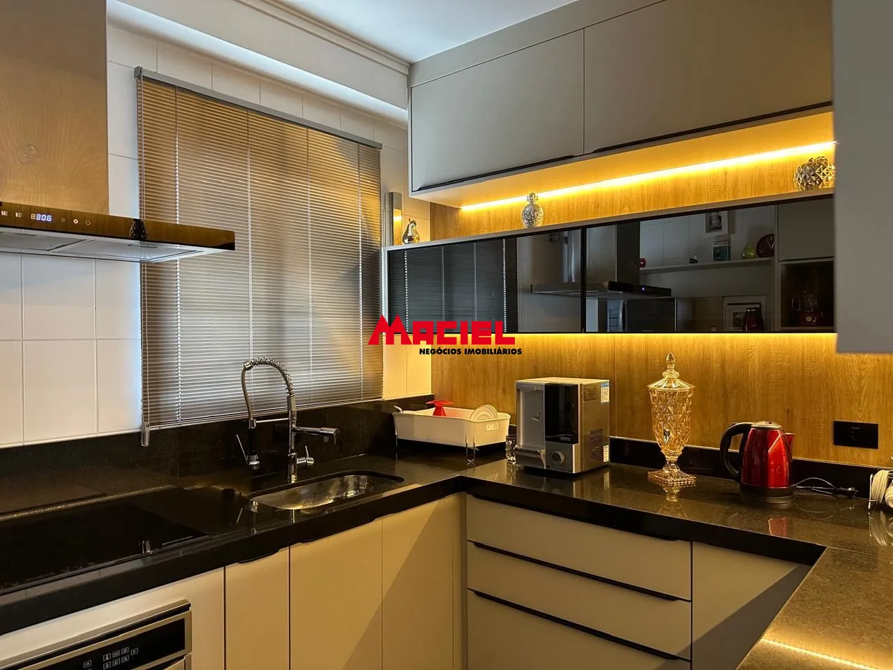 Comprar Apartamento / Padr&atilde;o em S&atilde;o Jos&eacute; dos Campos R$ 1.160.000,00 - Foto 10