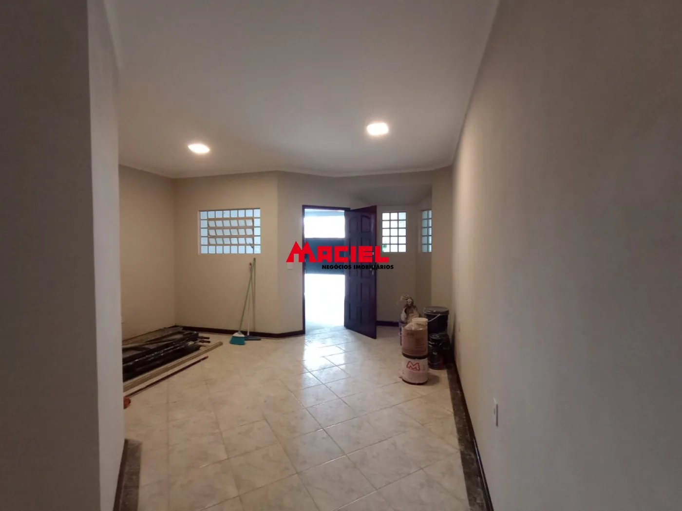 Comprar Casa / Padr&atilde;o em S&atilde;o Jos&eacute; dos Campos R$ 425.000,00 - Foto 2