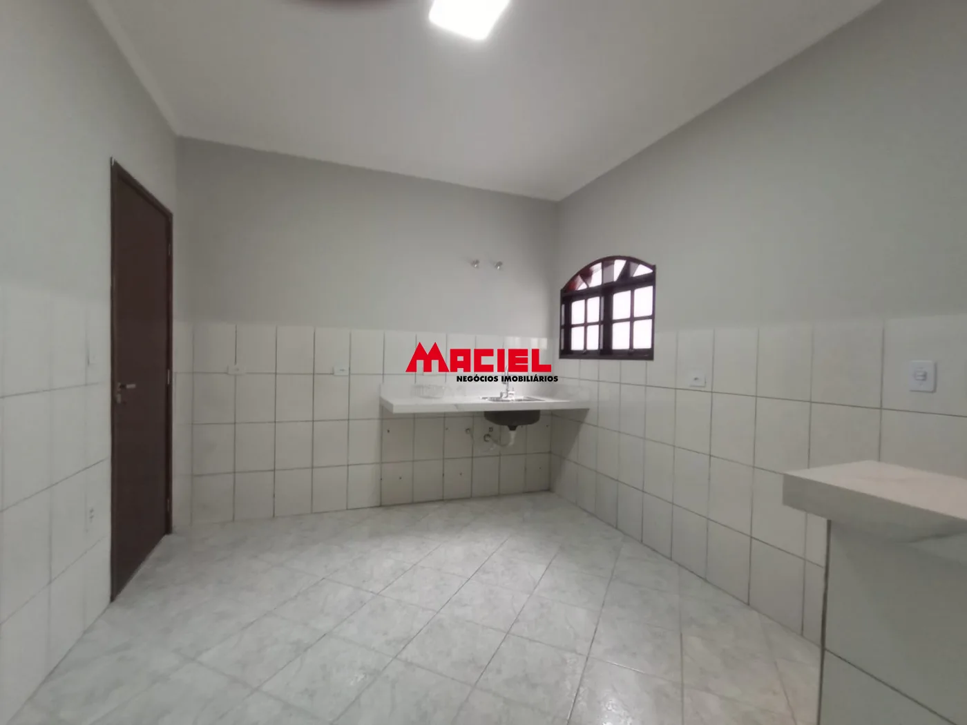 Comprar Casa / Padr&atilde;o em S&atilde;o Jos&eacute; dos Campos R$ 425.000,00 - Foto 8