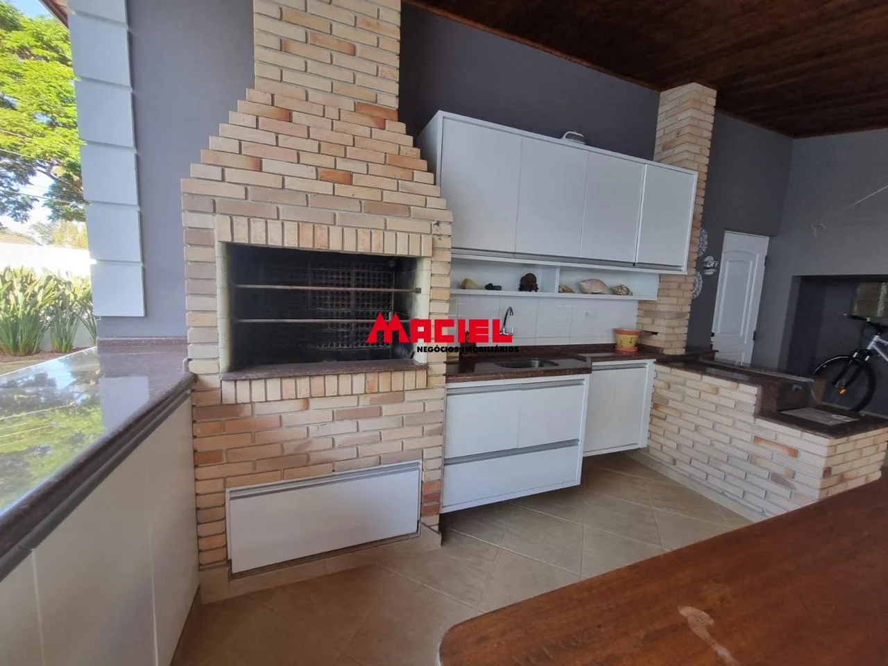 Comprar Casa / Condom&iacute;nio em S&atilde;o Jos&eacute; dos Campos R$ 1.980.000,00 - Foto 17