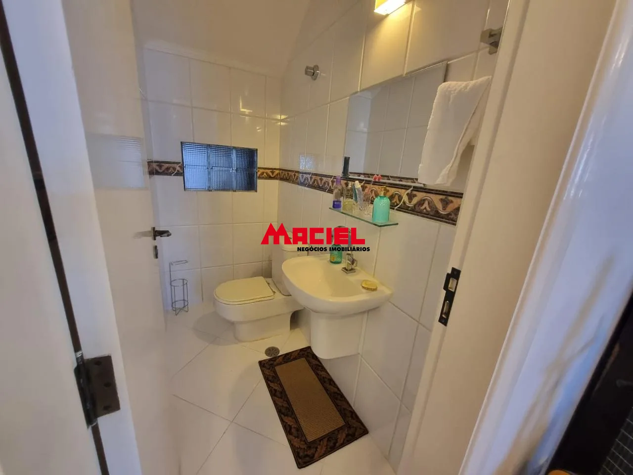 Comprar Casa / Condom&iacute;nio em S&atilde;o Jos&eacute; dos Campos R$ 1.980.000,00 - Foto 23