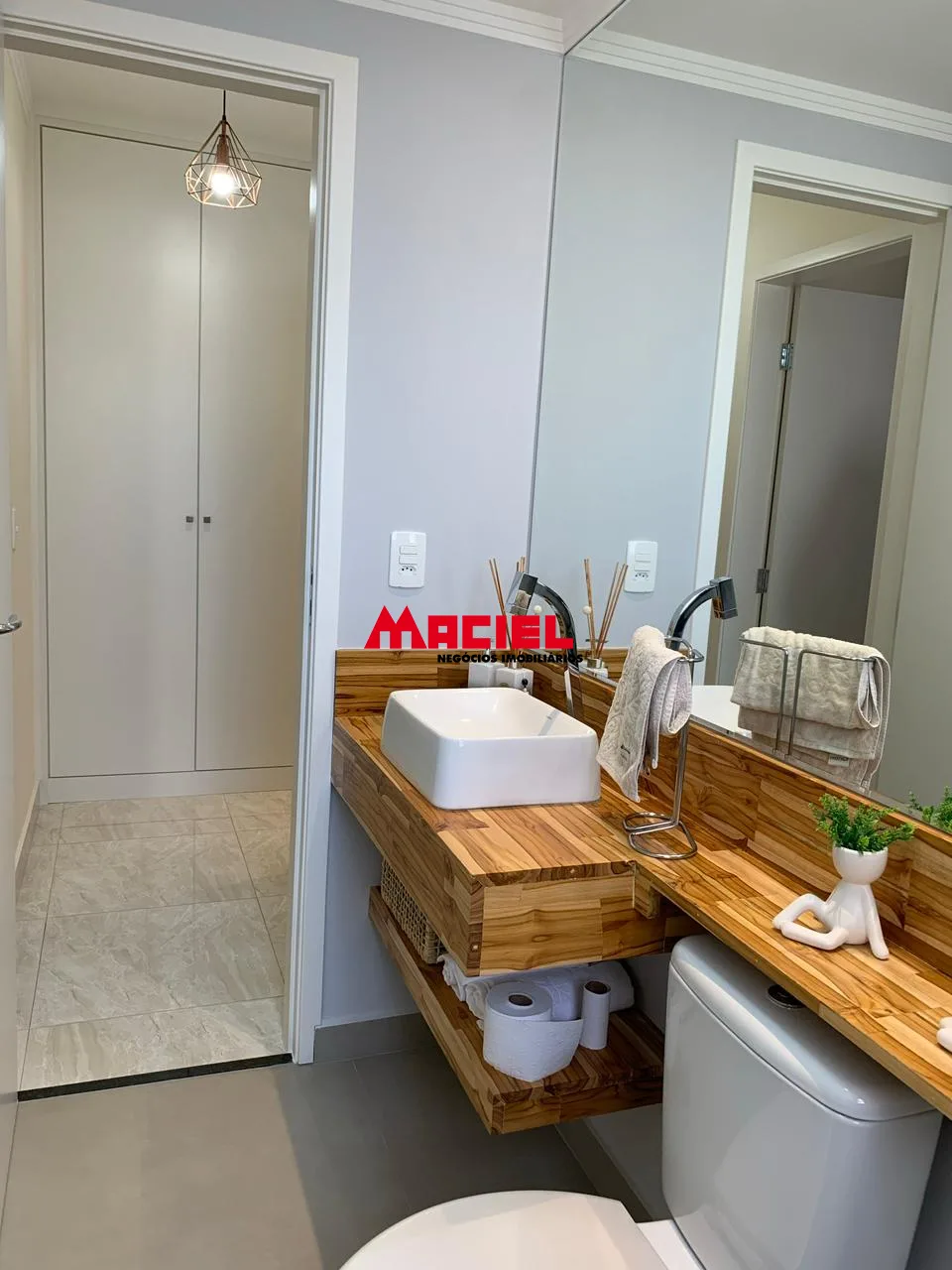 Comprar Apartamento / Padr&atilde;o em S&atilde;o Jos&eacute; dos Campos R$ 680.000,00 - Foto 9