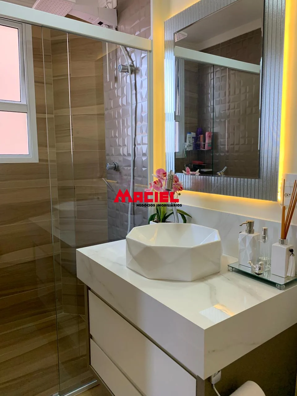 Comprar Apartamento / Padr&atilde;o em S&atilde;o Jos&eacute; dos Campos R$ 680.000,00 - Foto 10