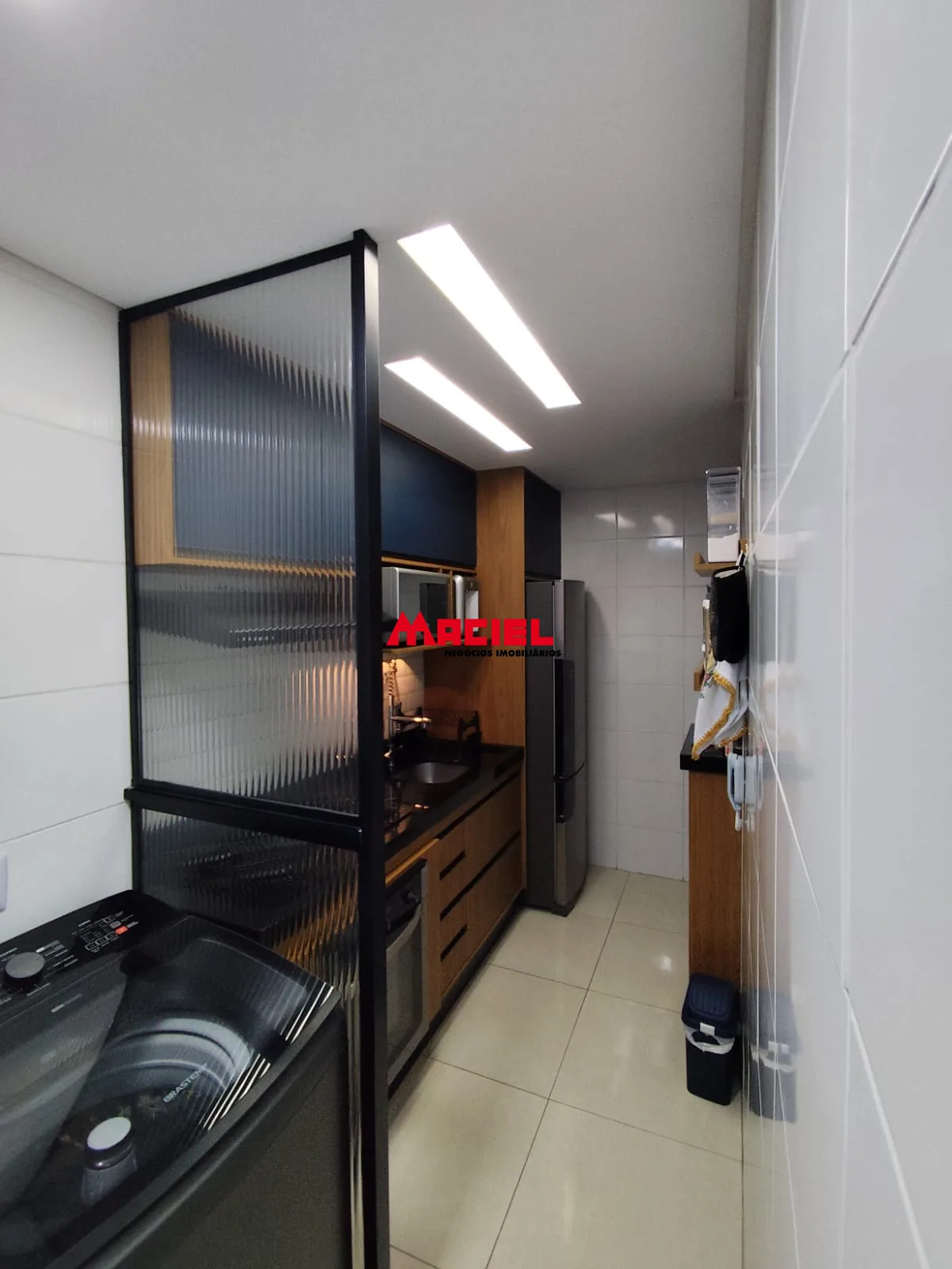 Comprar Apartamento / Padr&atilde;o em S&atilde;o Jos&eacute; dos Campos R$ 385.000,00 - Foto 2