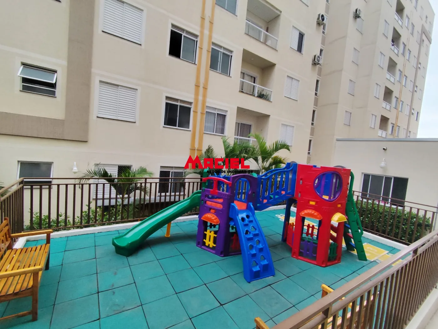 Comprar Apartamento / Padr&atilde;o em S&atilde;o Jos&eacute; dos Campos R$ 385.000,00 - Foto 15