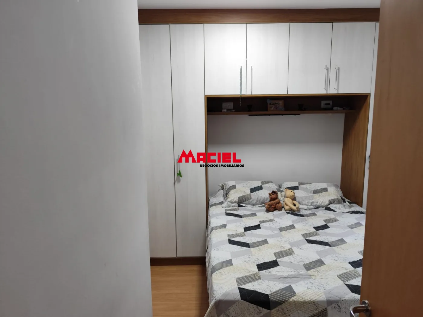 Comprar Apartamento / Padr&atilde;o em S&atilde;o Jos&eacute; dos Campos R$ 385.000,00 - Foto 17