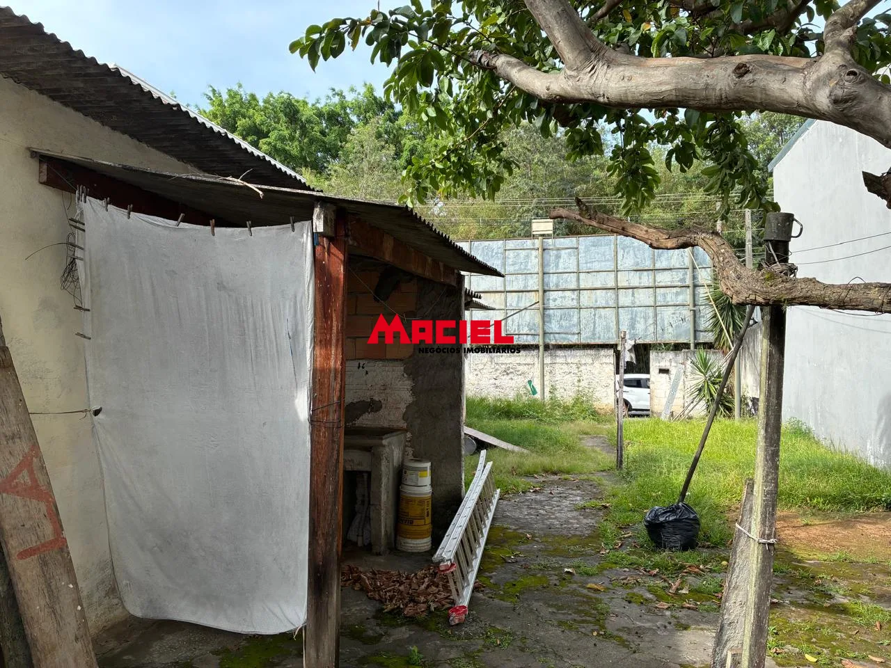 Comprar Comercial / Terreno em S&atilde;o Jos&eacute; dos Campos R$ 750.000,00 - Foto 3