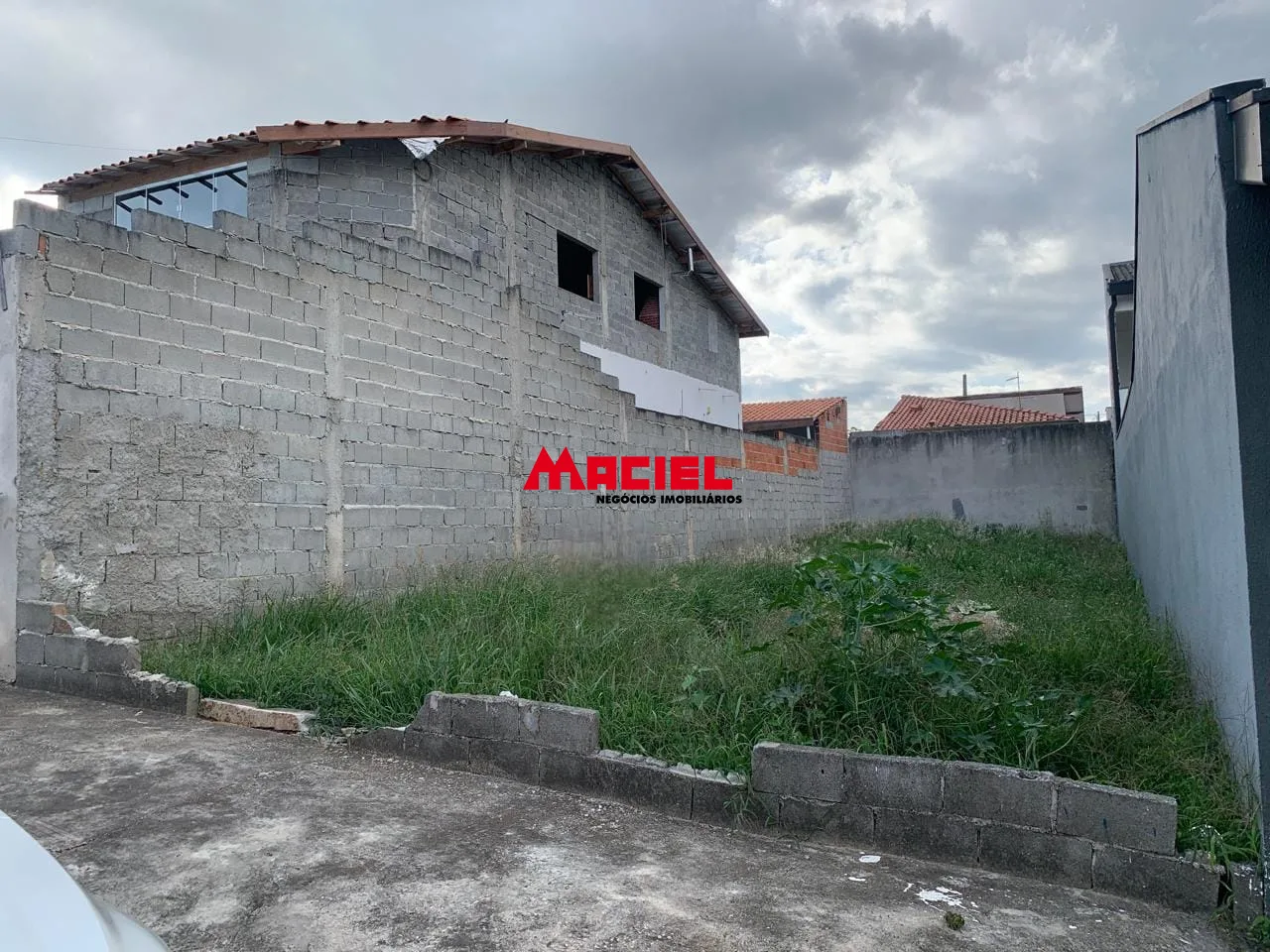 Comprar Terreno / Padr&atilde;o em S&atilde;o Jos&eacute; dos Campos R$ 255.000,00 - Foto 2