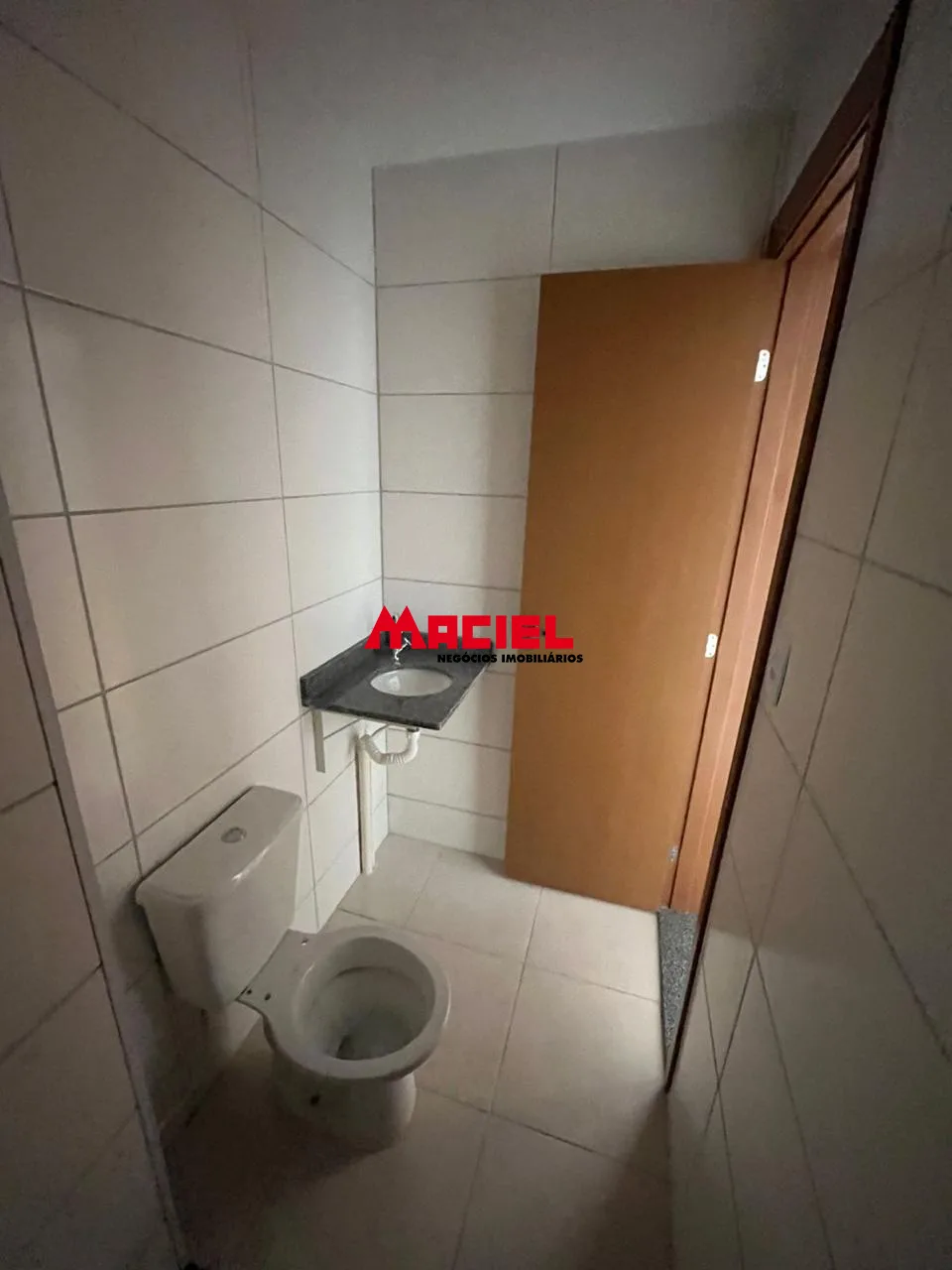 Alugar Apartamento / Padr&atilde;o em S&atilde;o Jos&eacute; dos Campos R$ 1.800,00 - Foto 9